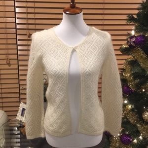 Beautiful cream colored cardigan